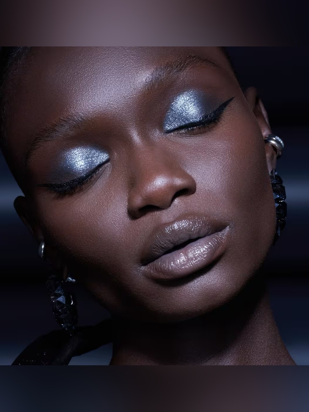 Natasha Denona Xenon Palette- cool toned, edgy, glam, smoky, limited edition - Picture 11 of 14